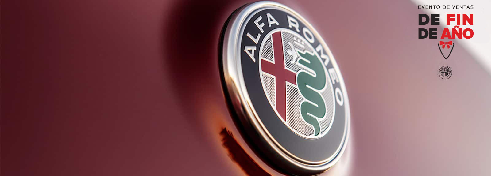 Primer plano del emblema de Alfa Romeo. Logo del evento de ventas de Fin de año.